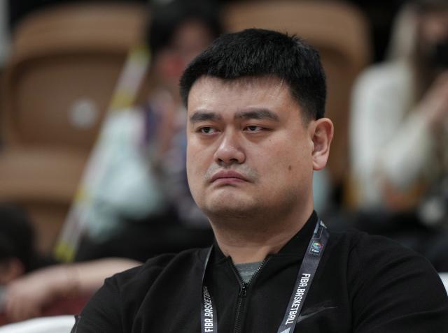 开云在线直播-【专栏】姚明卸任，七年功过如何评说？