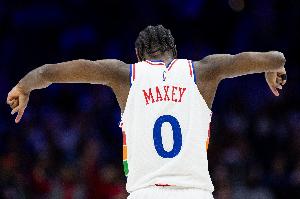 马克西：下赛季球队会实现反弹 这需要我们为之付出努力