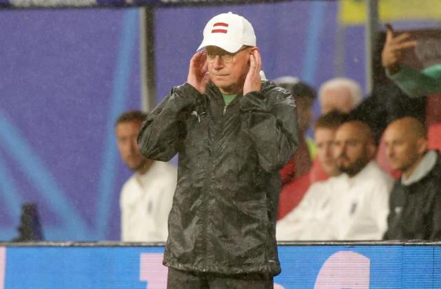 开云体育-朗尼克：输给了班克斯，太憋屈，非常非常非常不走运